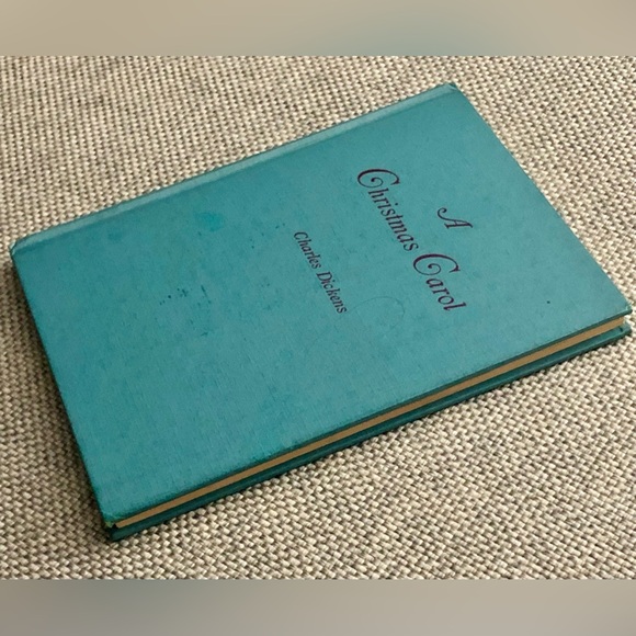 VINTAGE BOOK ‘ A CHRISTMAS CAROL’ CHARLES DICKENS - Picture 14 of 16